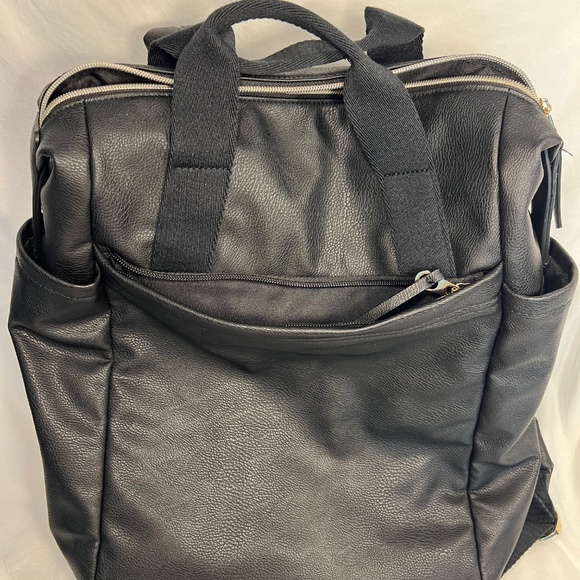 Universal thread backpack - Picture 2 of 4